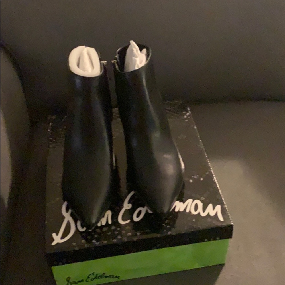 Boots - Picture 2 of 4